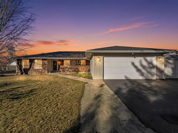 5101 Laurelwood Drive, Klamath Falls, OR 97603