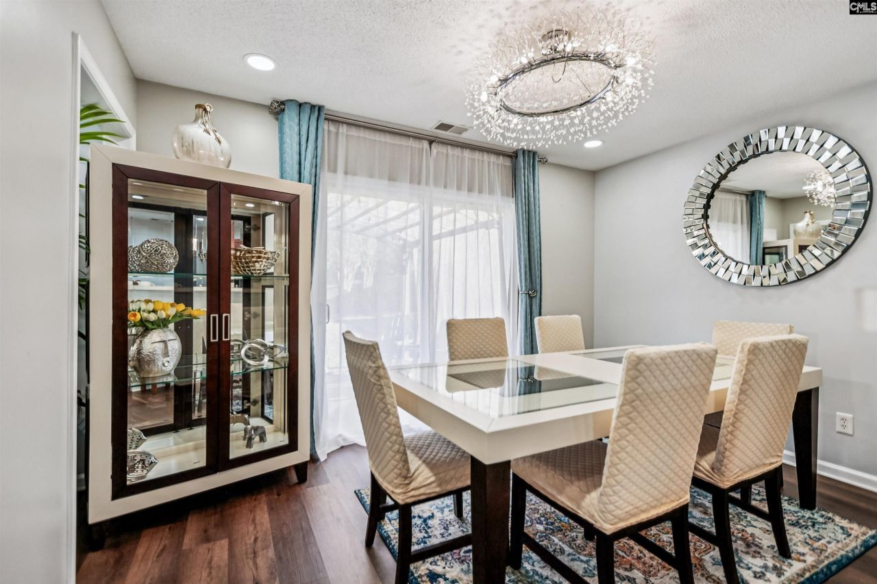 127 Hunters Mill Drive Photo 11