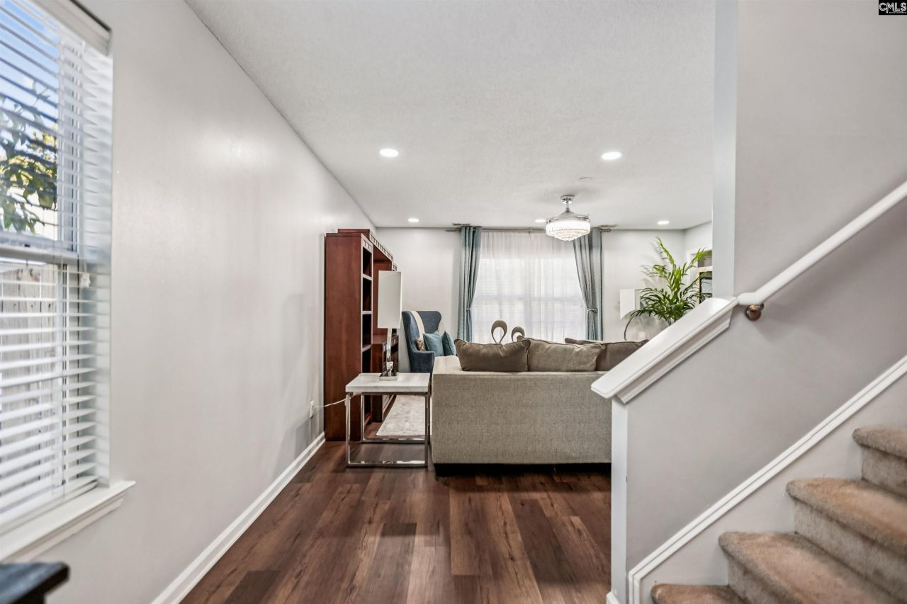 127 Hunters Mill Drive Photo 13