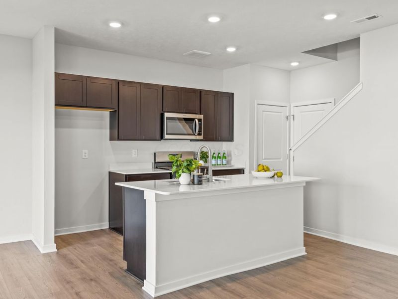 6352 Ripken Street, Columbus, OH 43228 Photo 5