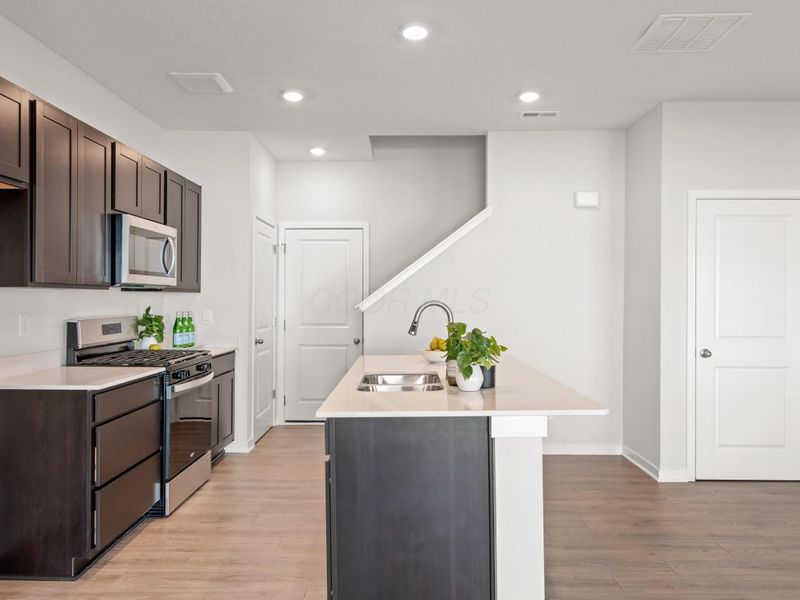 6352 Ripken Street, Columbus, OH 43228 Photo 7