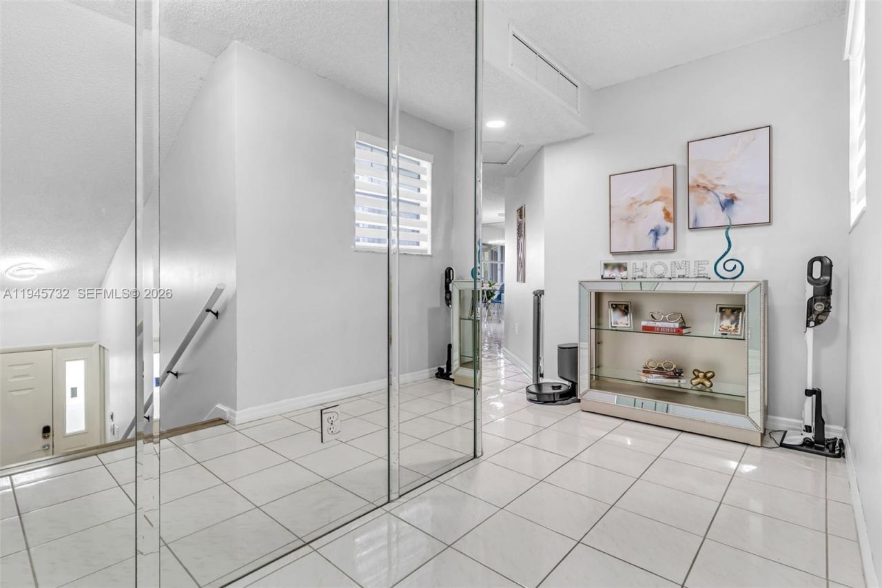 2520 SE 20th Pl, Unit 204-B, Homestead, FL 33035 Photo