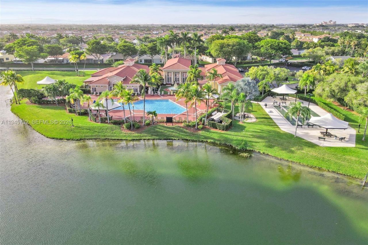 2520 SE 20th Pl, Unit 204-B, Homestead, FL 33035 Photo