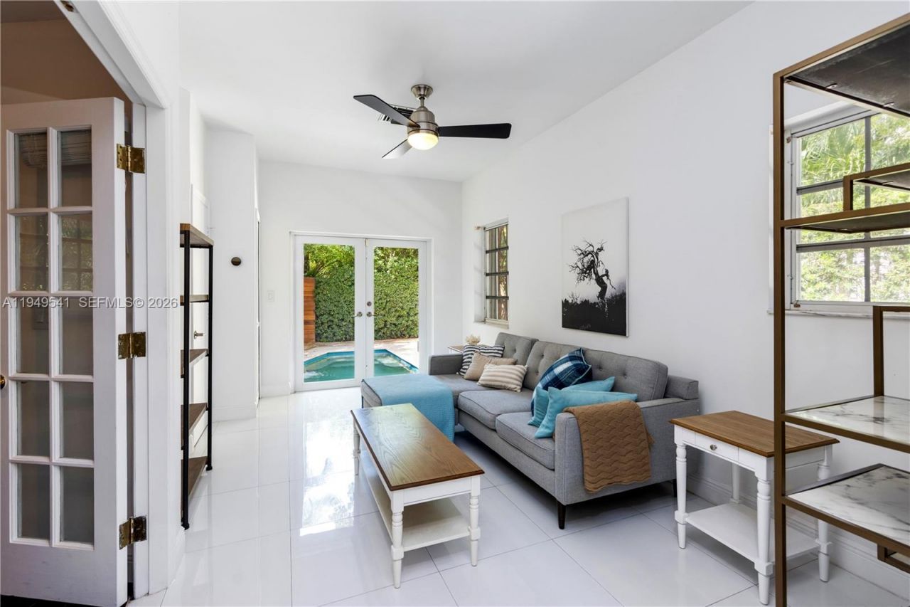 1900 Pizarro St, Coral Gables, FL 33134 Photo