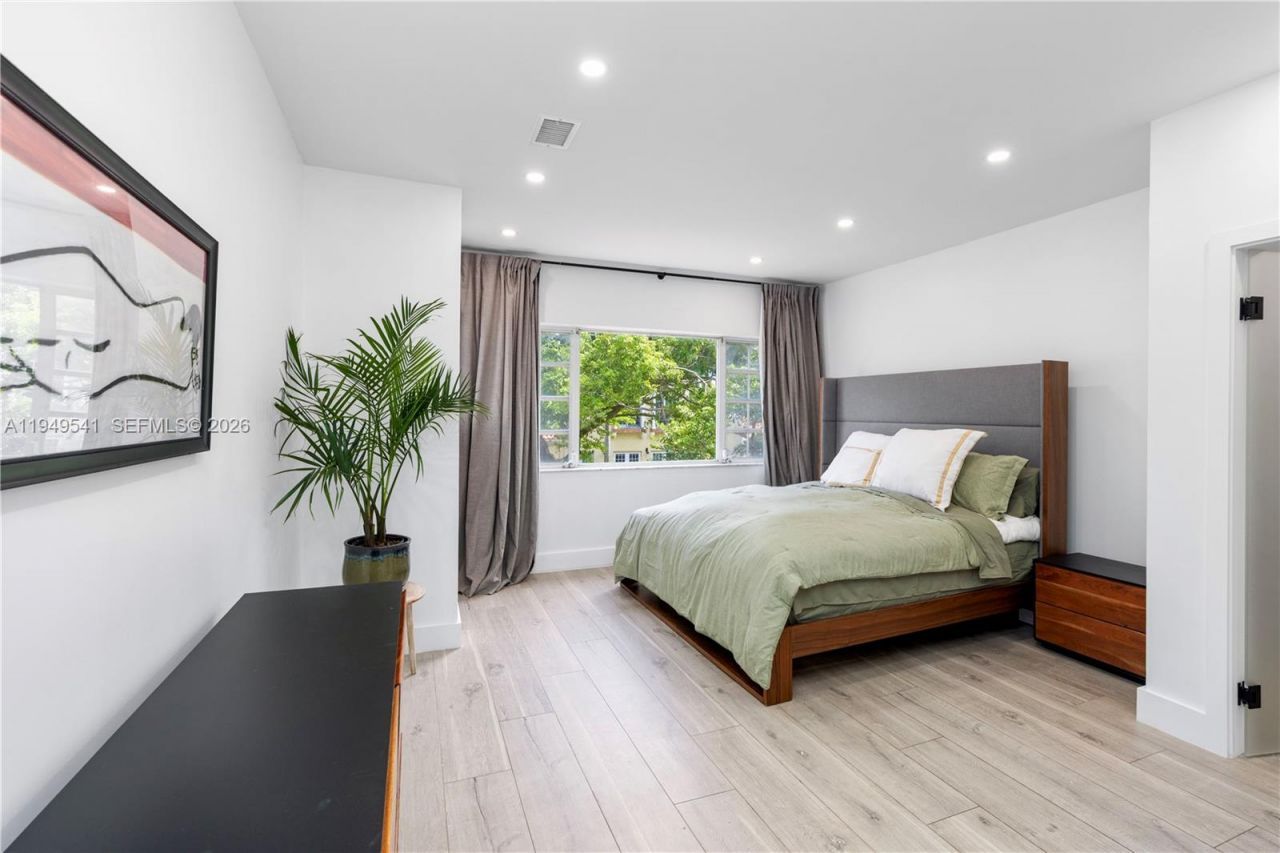 1900 Pizarro St, Coral Gables, FL 33134 Photo