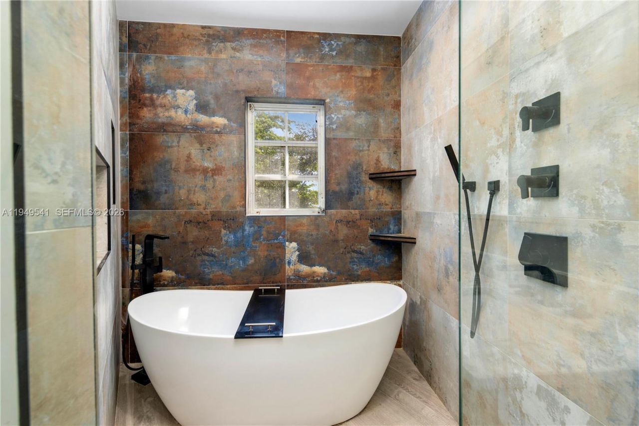 1900 Pizarro St, Coral Gables, FL 33134 Photo