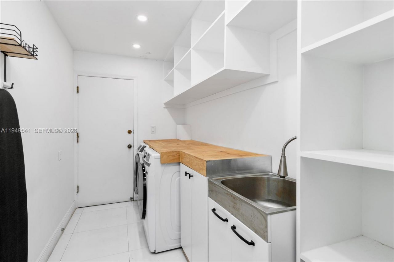 1900 Pizarro St, Coral Gables, FL 33134 Photo