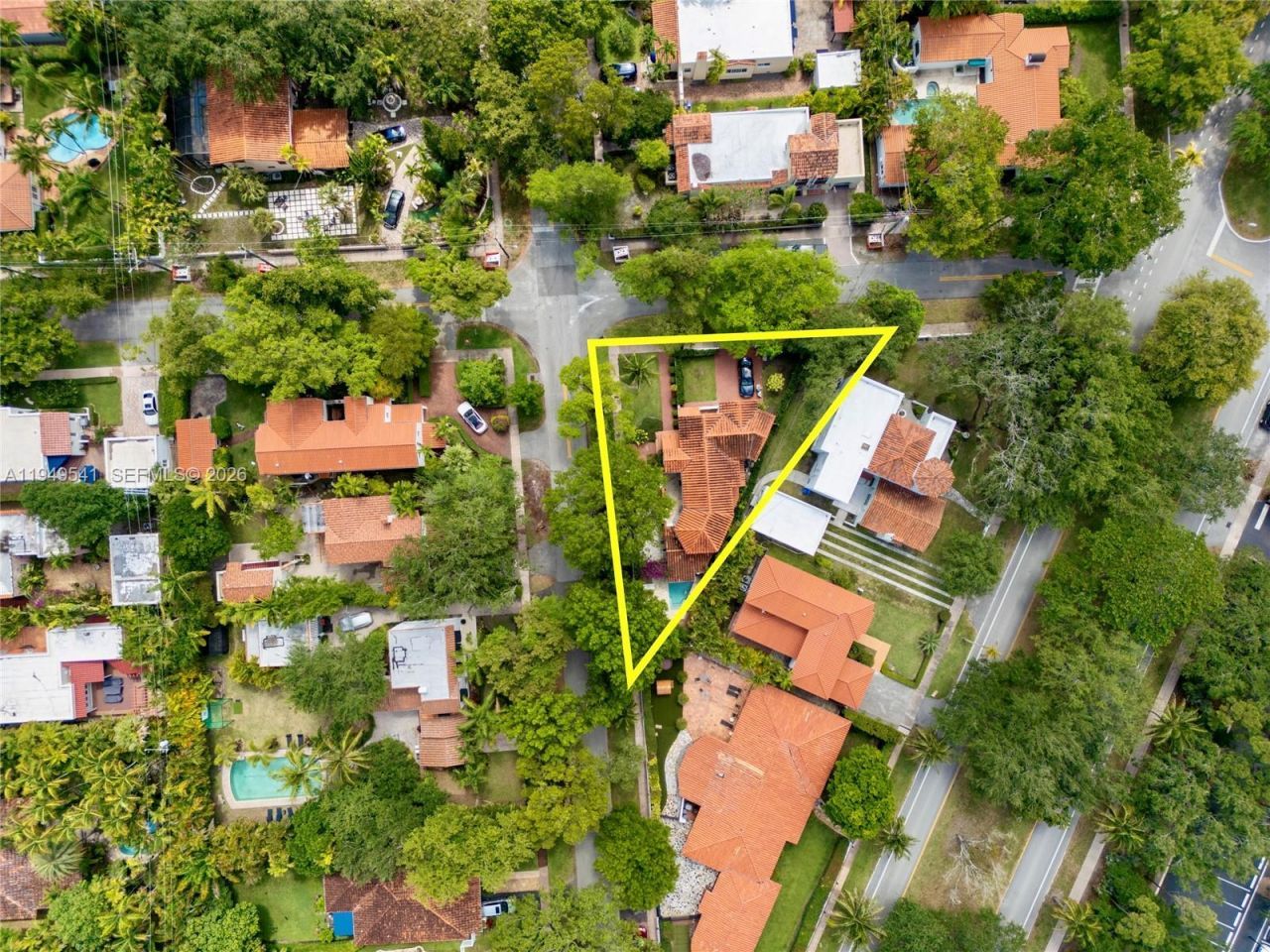 1900 Pizarro St, Coral Gables, FL 33134 Photo