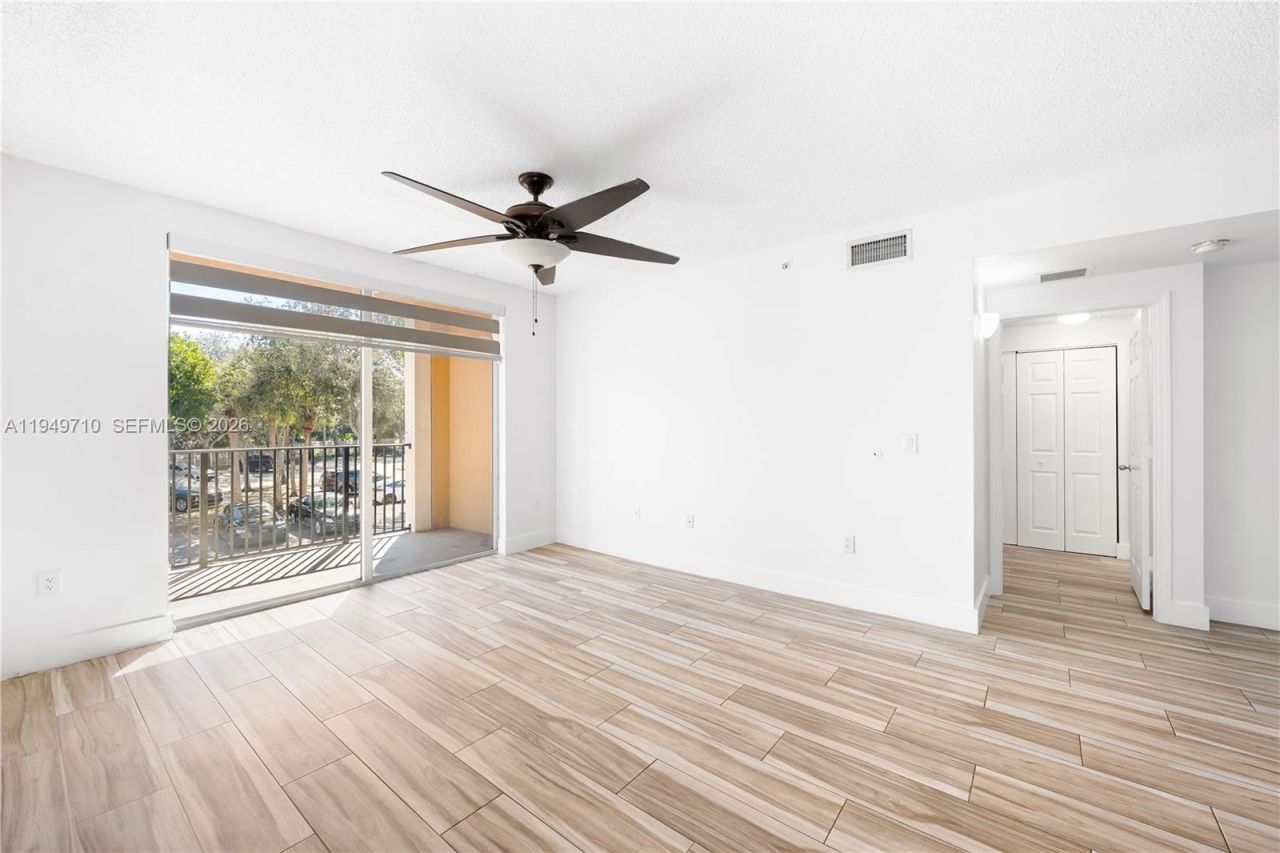 2200 E Preserve Way, Unit 203, Miramar, FL 33025 Photo