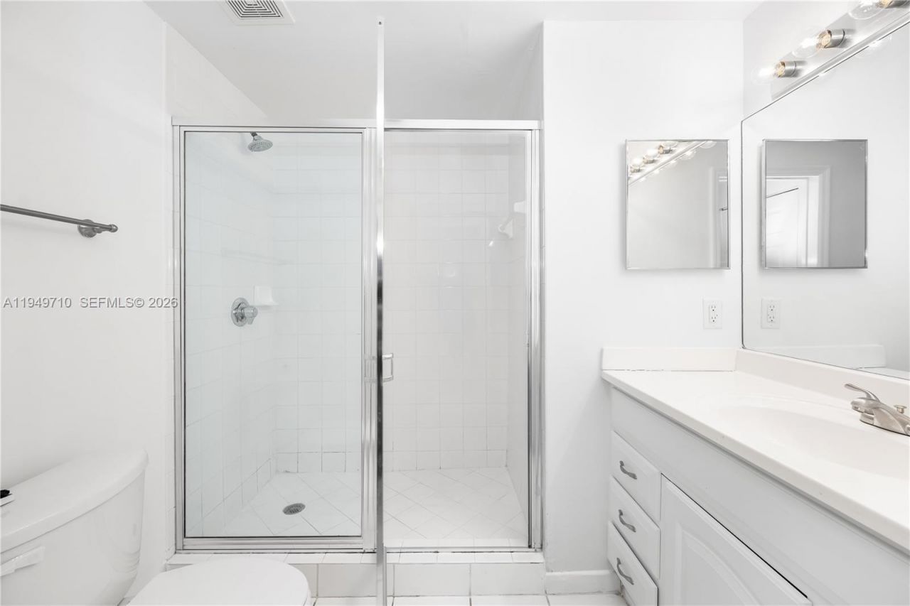 2200 E Preserve Way, Unit 203, Miramar, FL 33025 Photo