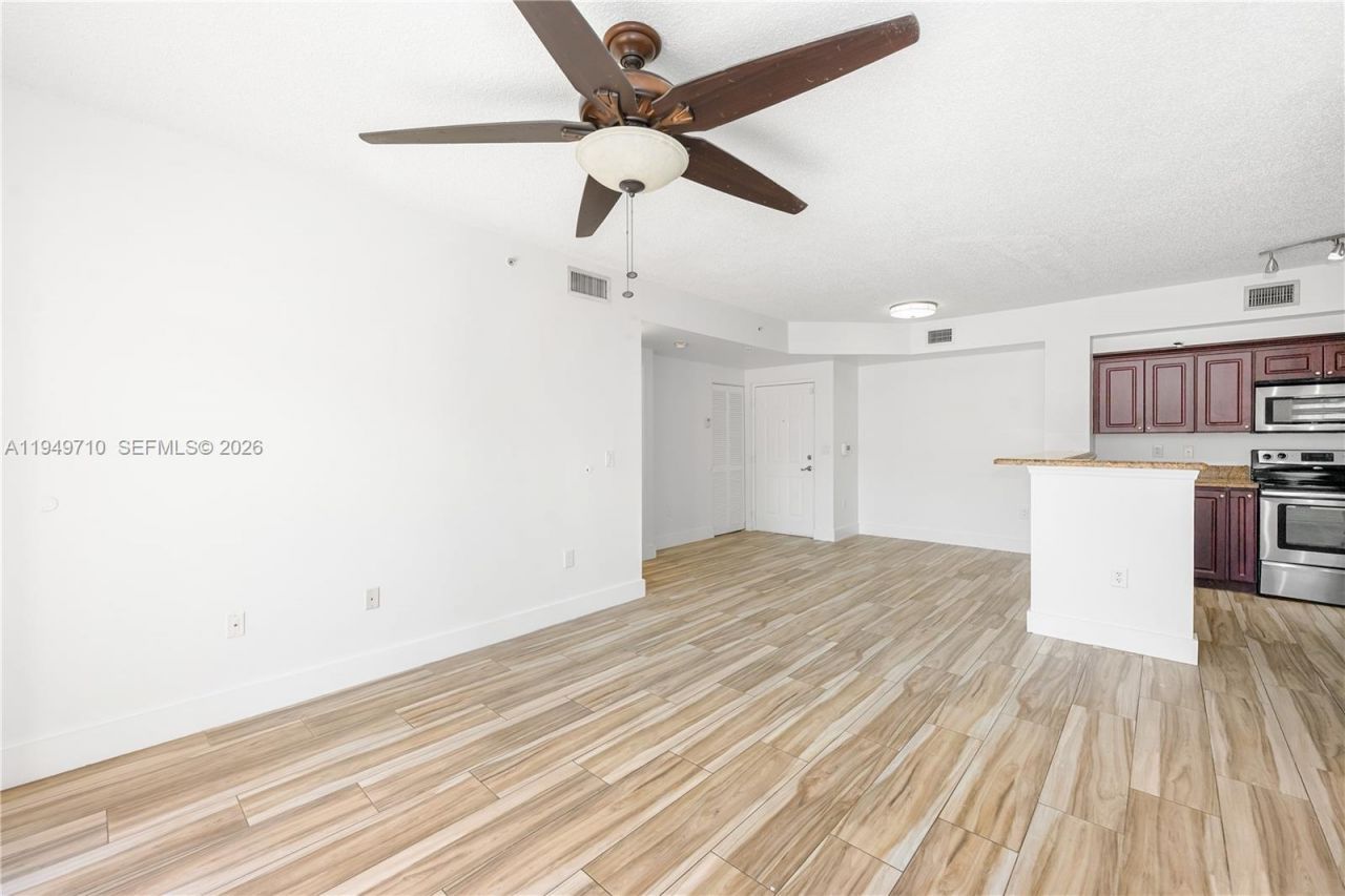 2200 E Preserve Way, Unit 203, Miramar, FL 33025 Photo