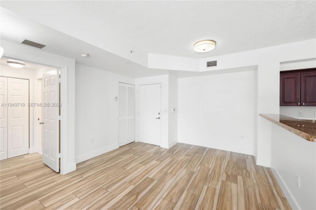 2200 E Preserve Way, Unit 203, Miramar, FL 33025 Photo