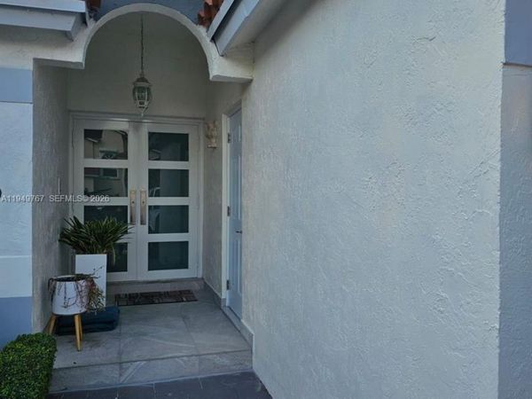 6140 SW 156th Ct, Miami, FL 33193