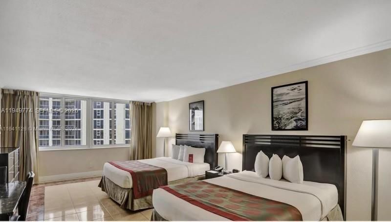 19201 Collins Ave , Unit 422, Sunny Isles Beach, FL 33160 Photo