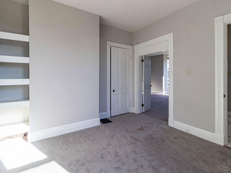 6829 Alpine Avenue, Silverton, OH 45236 Photo 10