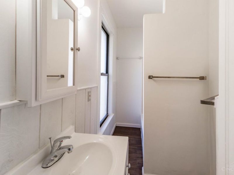 6829 Alpine Avenue, Silverton, OH 45236 Photo 11