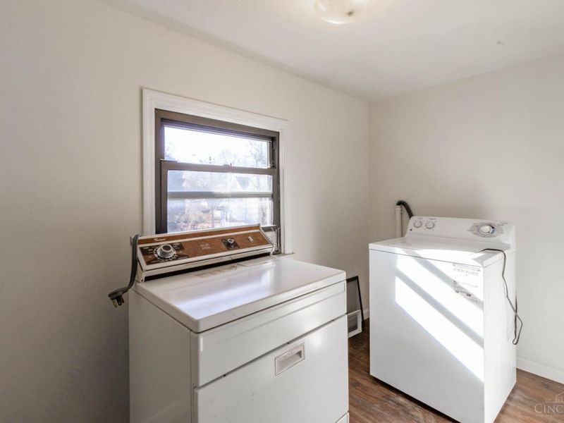 6829 Alpine Avenue, Silverton, OH 45236 Photo 26