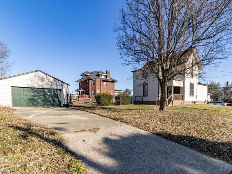 6829 Alpine Avenue, Silverton, OH 45236 Photo 3