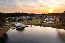 360 Calm Water Way photo 4