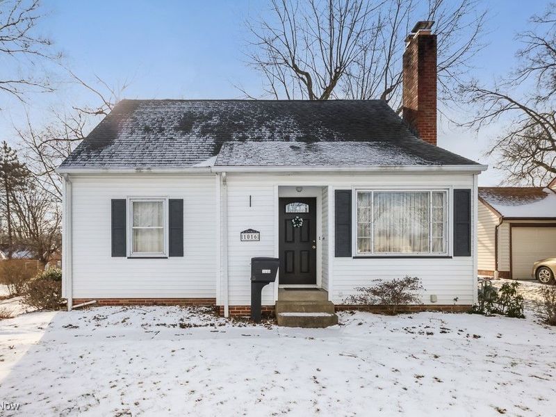 1016 Roseland Road, Alliance, OH 44601 Photo 1