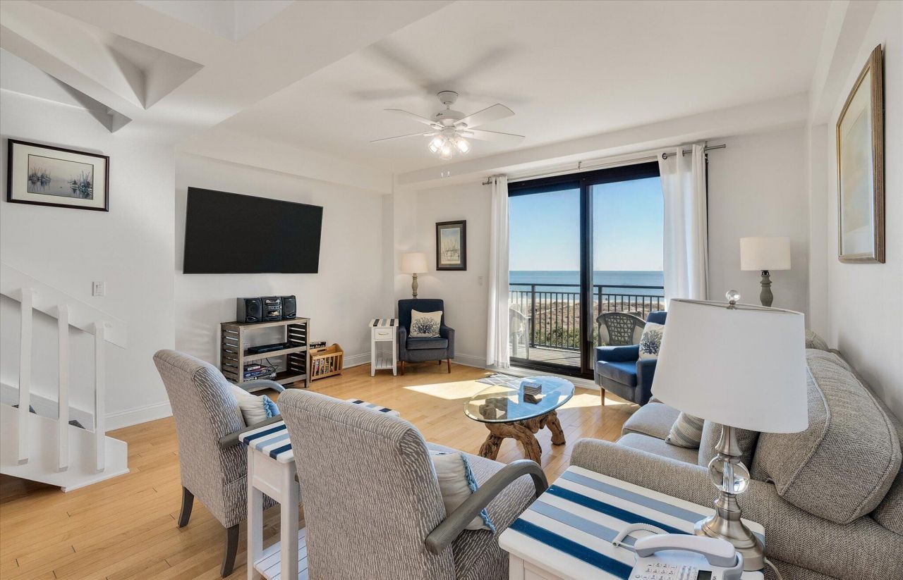 7600 Palmetto Drive Photo 14