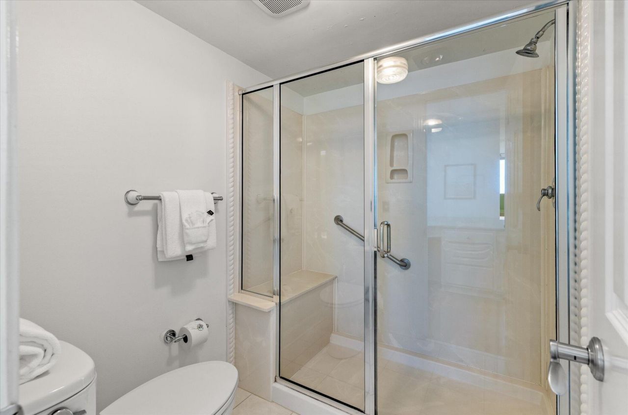 7600 Palmetto Drive Photo 24