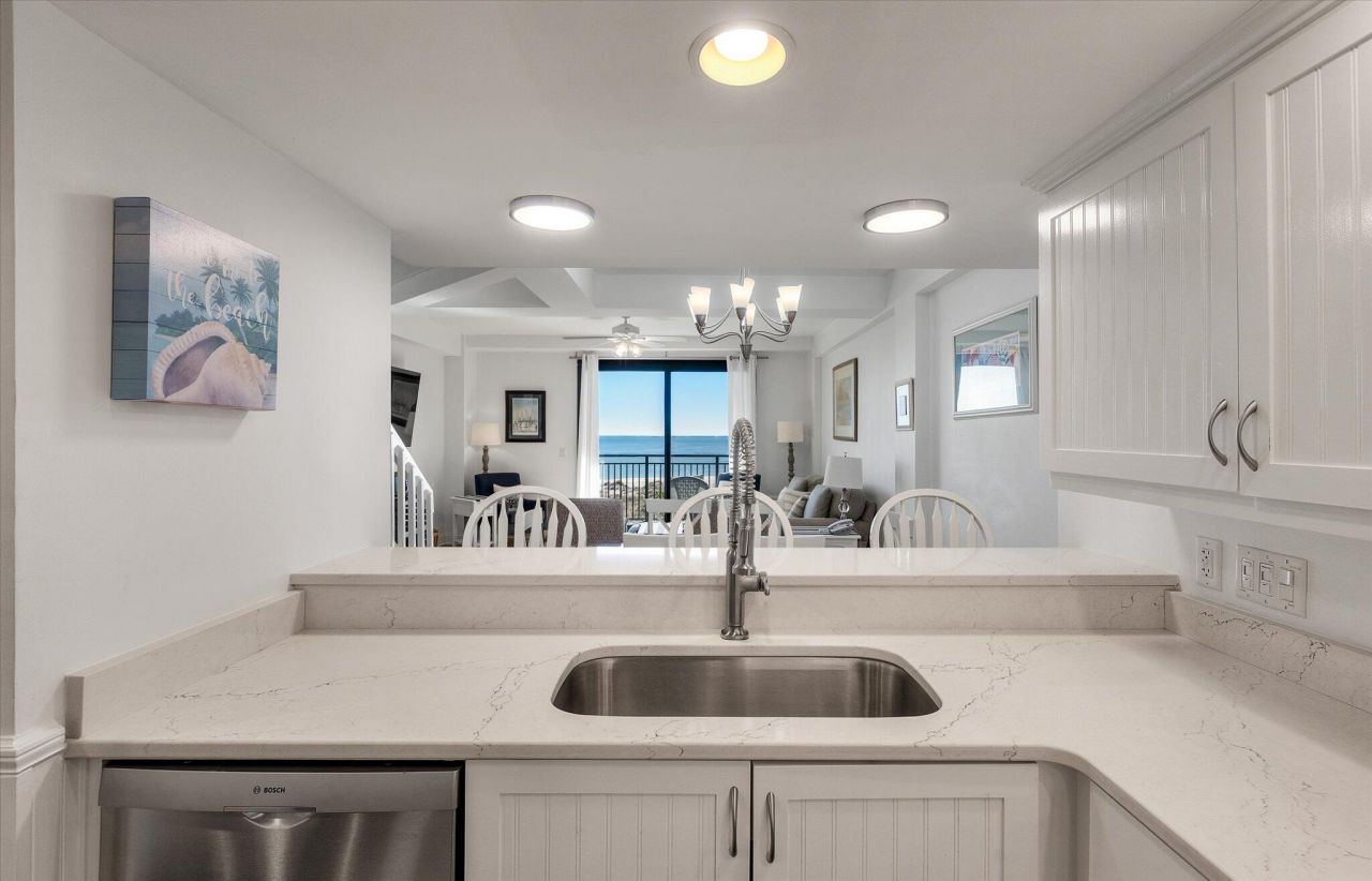 7600 Palmetto Drive Photo 7