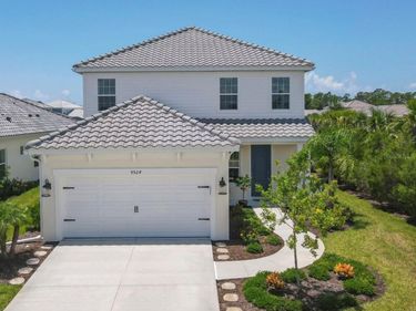 9924 CRYSTAL ISLES CIRCLE, SARASOTA, FL 34241