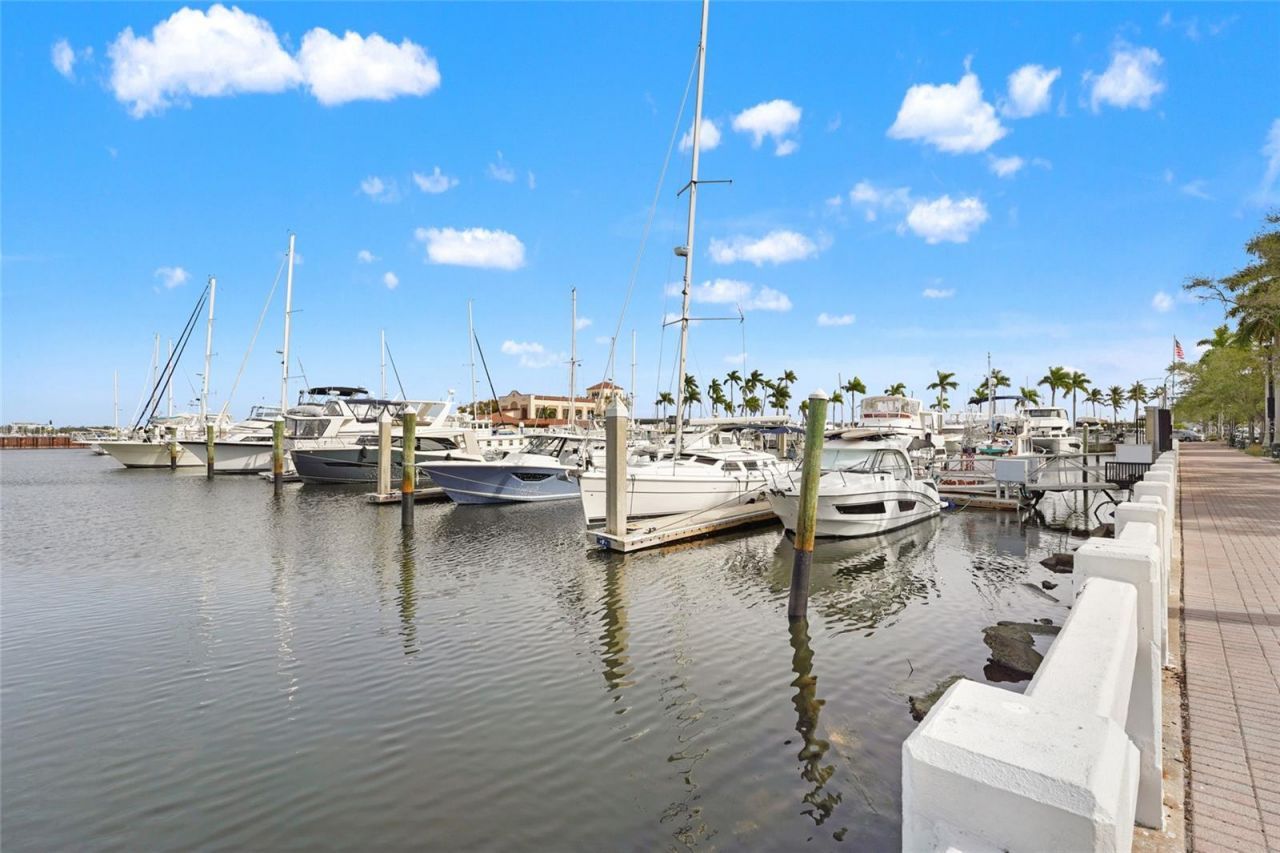 1550 3rd Avenue W, Bradenton, FL 34205 Photo