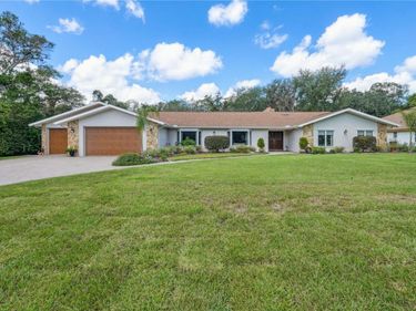 4603 LAKE IN THE WOODS DRIVE, SPRING HILL, FL 34607