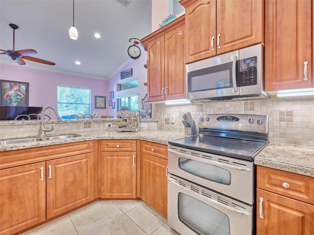 3421 SW Haines St, Port Saint Lucie, FL 34953 Photo