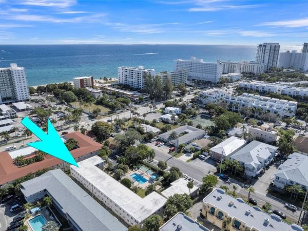 3225 NE 16th St, Unit 10, Pompano Beach, FL 33062