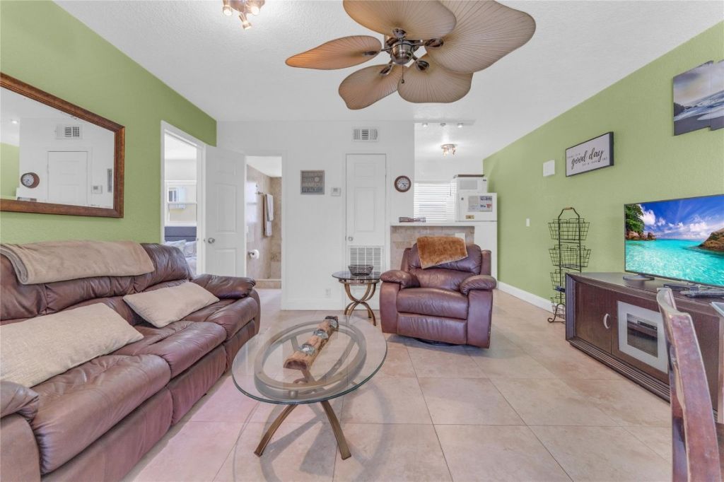 3225 NE 16th Street, Unit 10, Pompano Beach, FL 33062 Photo