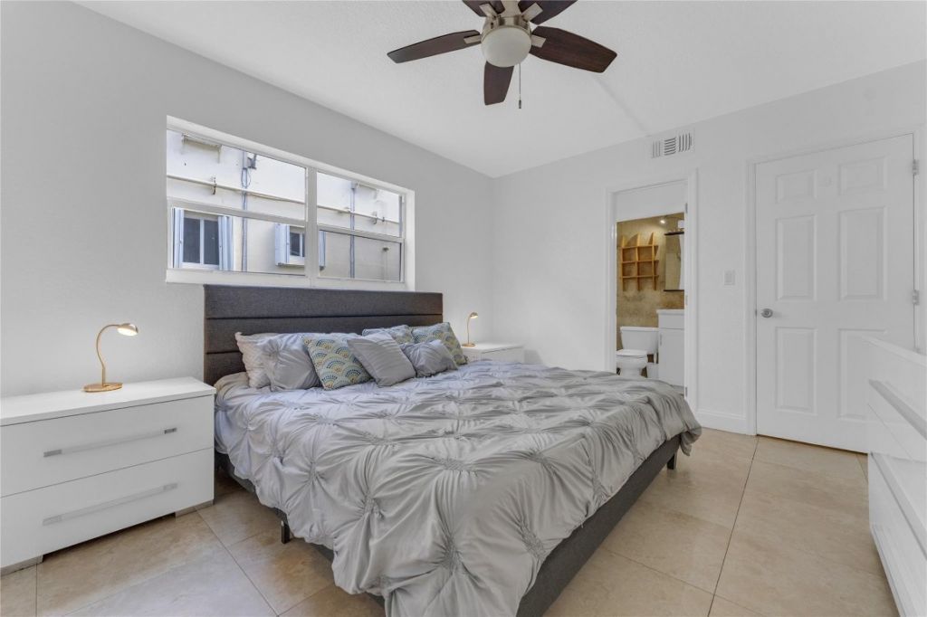 3225 NE 16th Street, Unit 10, Pompano Beach, FL 33062 Photo