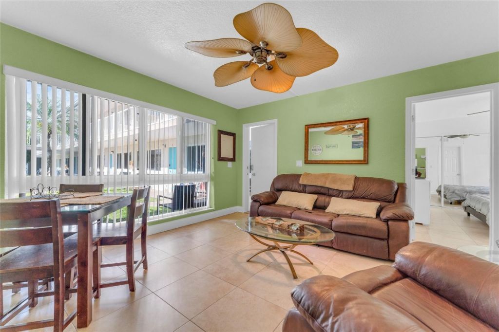 3225 NE 16th Street, Unit 10, Pompano Beach, FL 33062 Photo