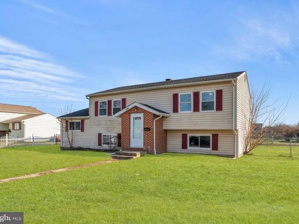 246 COLGATE AVENUE, PEMBERTON, NJ 08068