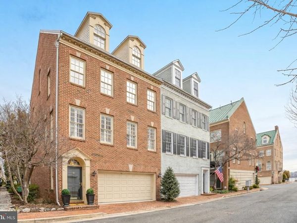 17 ALEXANDER STREET, ALEXANDRIA, VA 22314