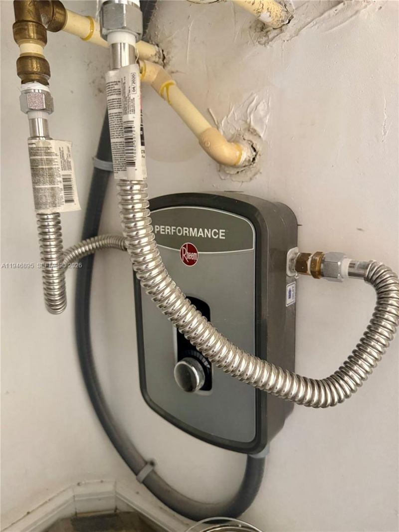 7751 Southampton Ter, Unit 310, Tamarac, FL 33321 Photo