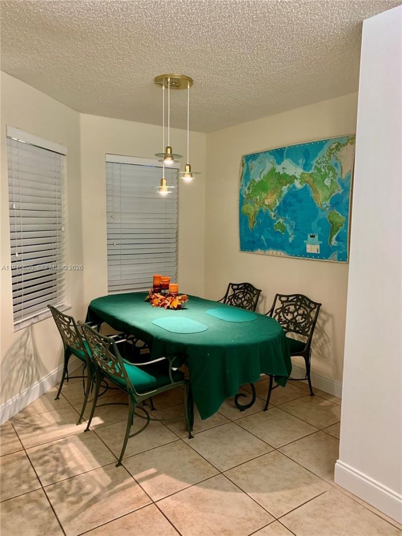 7751 Southampton Ter, Unit 310, Tamarac, FL 33321 Photo