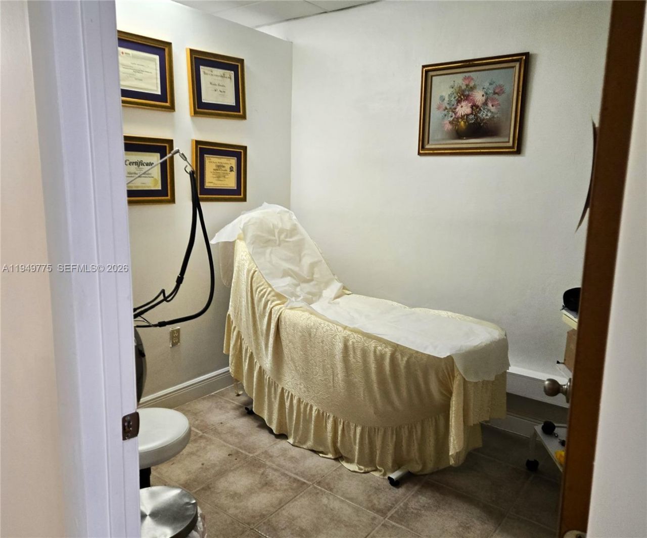 300 SW 107th Ave, Sweetwater, FL 33174 Photo