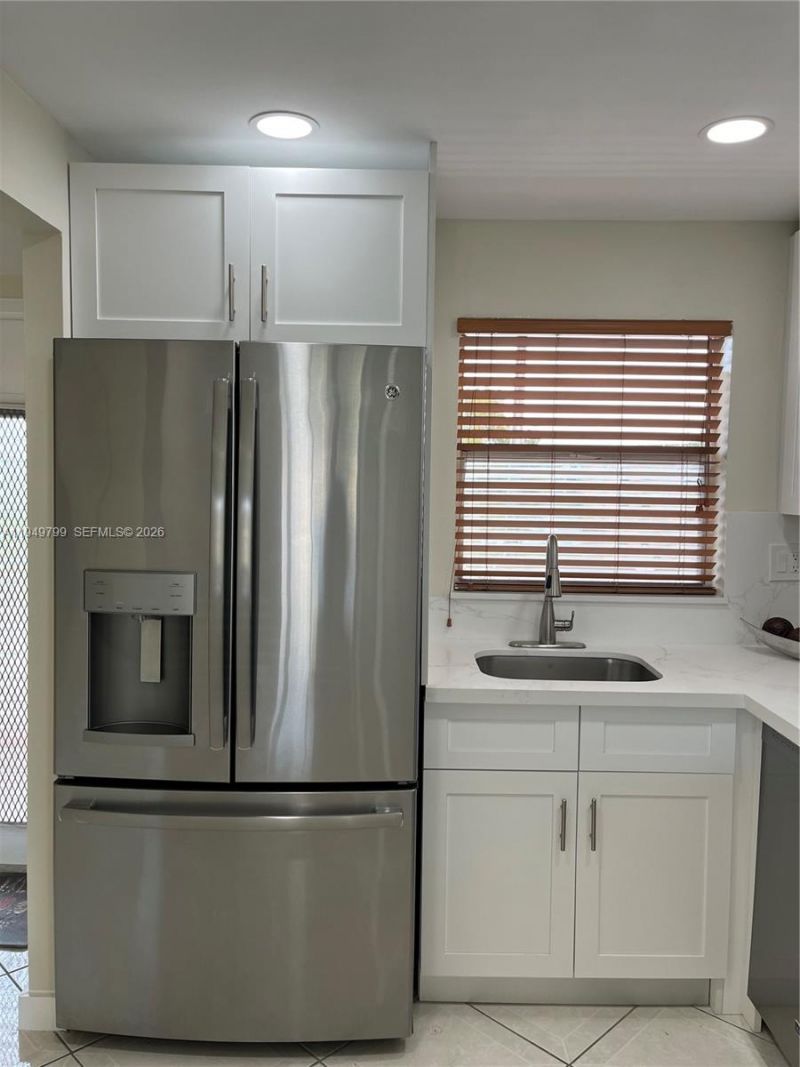 8891 Sunrise Lakes Blvd, Unit 308, Sunrise, FL 33322 Photo