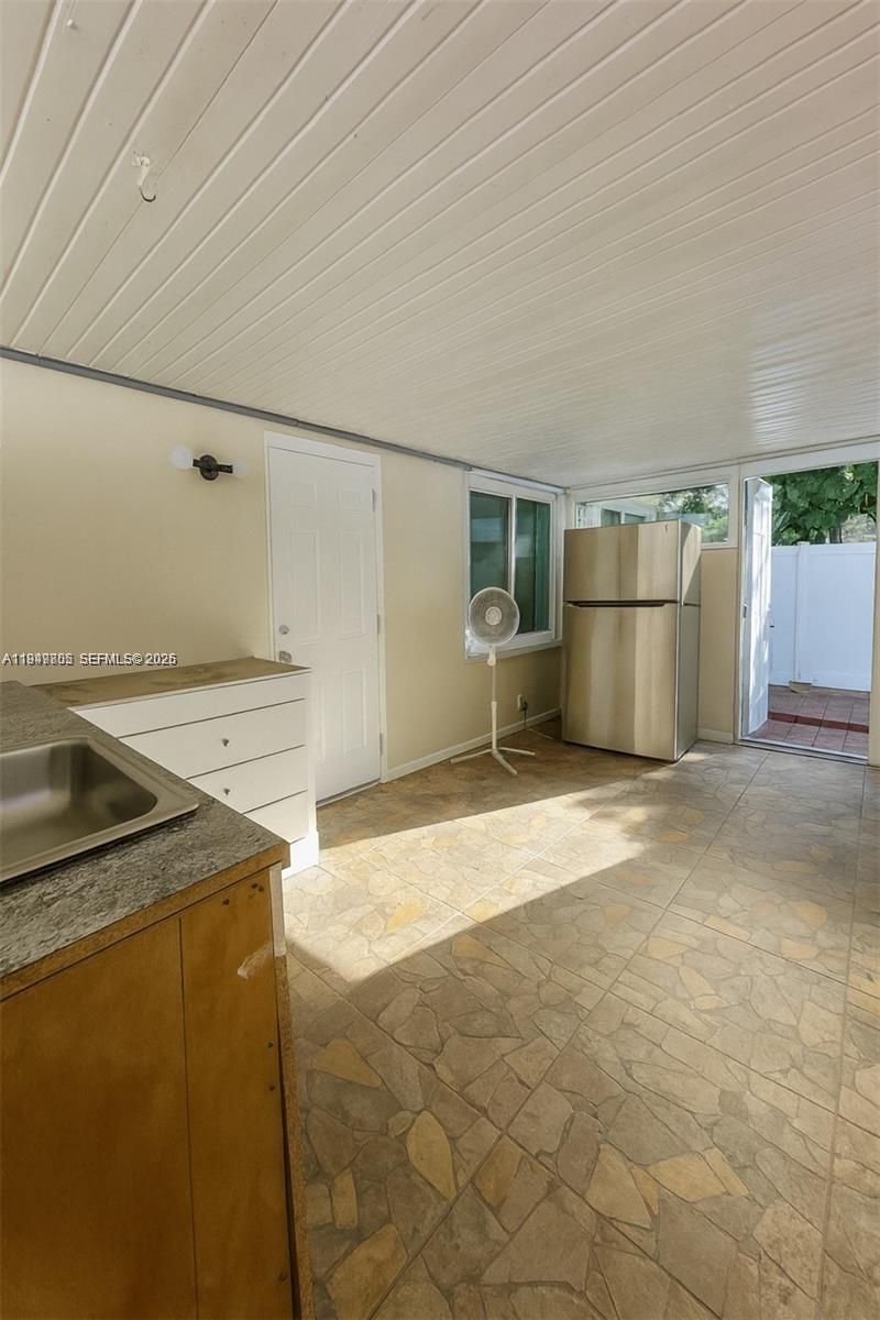 6120 Hayes St, Hollywood, FL 33024 Photo