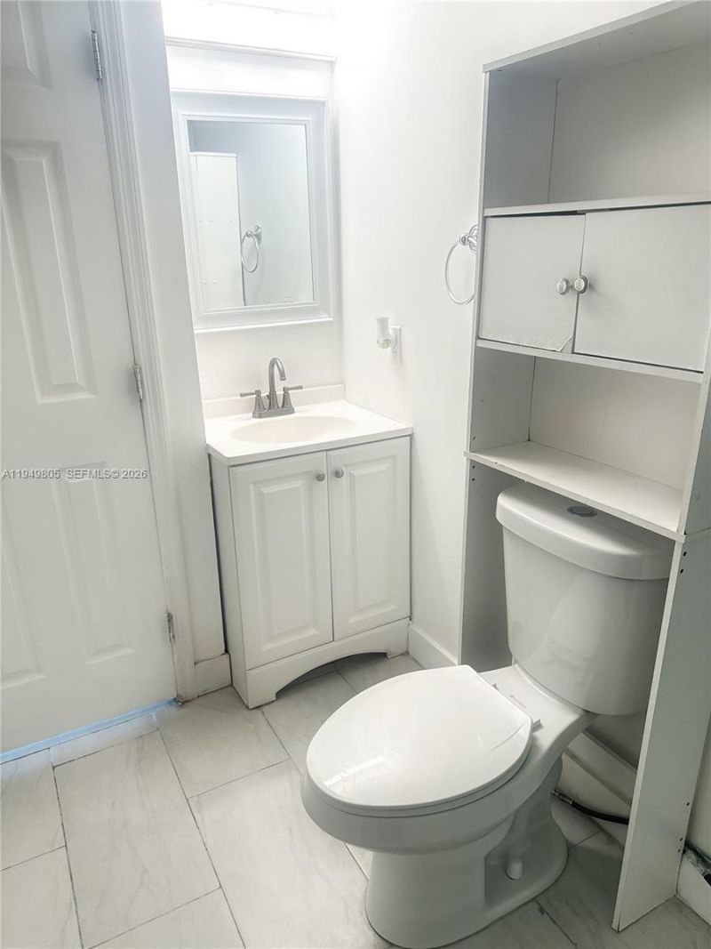 6120 Hayes St, Hollywood, FL 33024 Photo