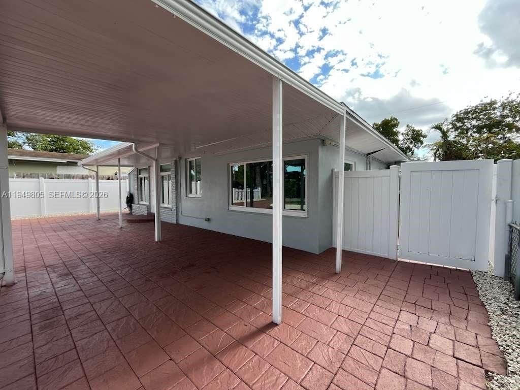 6120 Hayes St, Hollywood, FL 33024 Photo