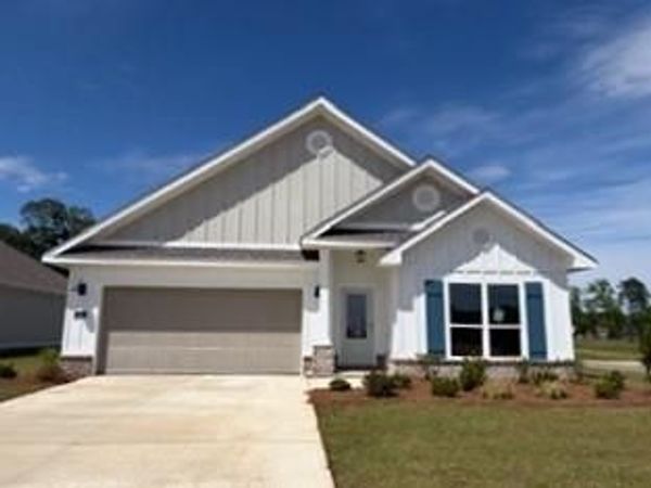 7640 Anglebrook Road N, Mobile, AL 36695