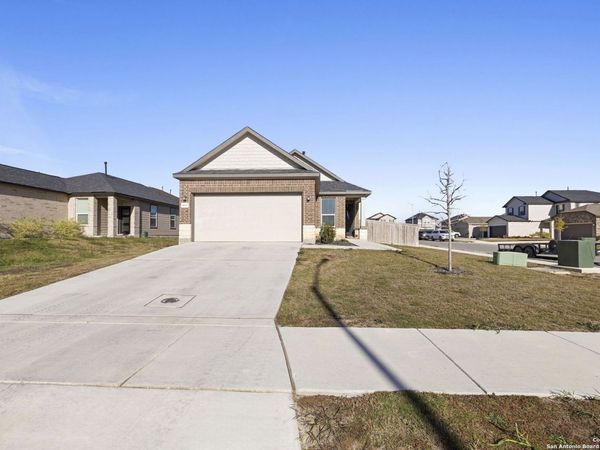 4931 Park Light, Marion, TX 78124