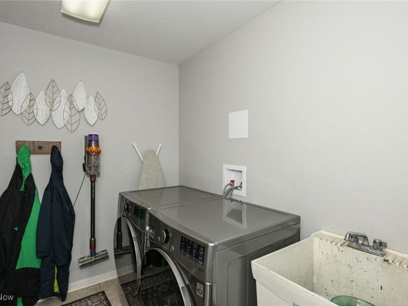 6269 Drexel Street NW, Massillon, OH 44646 Photo 21