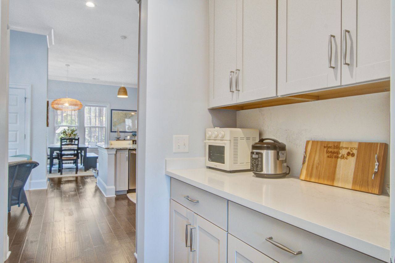 421 Bowstring Drive Photo 26