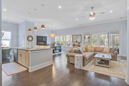 421 Bowstring Drive photo 4