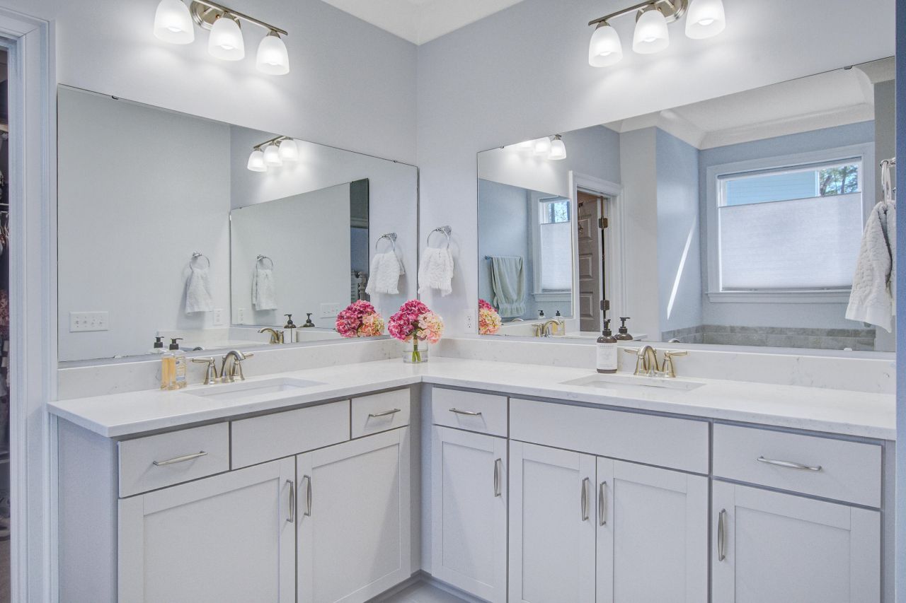 421 Bowstring Drive Photo 32